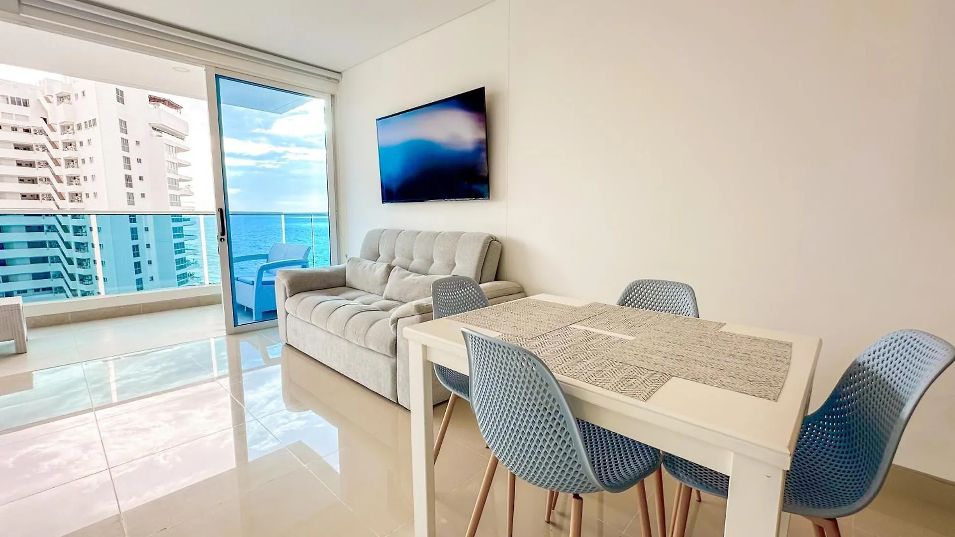 Apartment Apartamentos Luxury Frente Al Mar - Ar Rentals Gaira