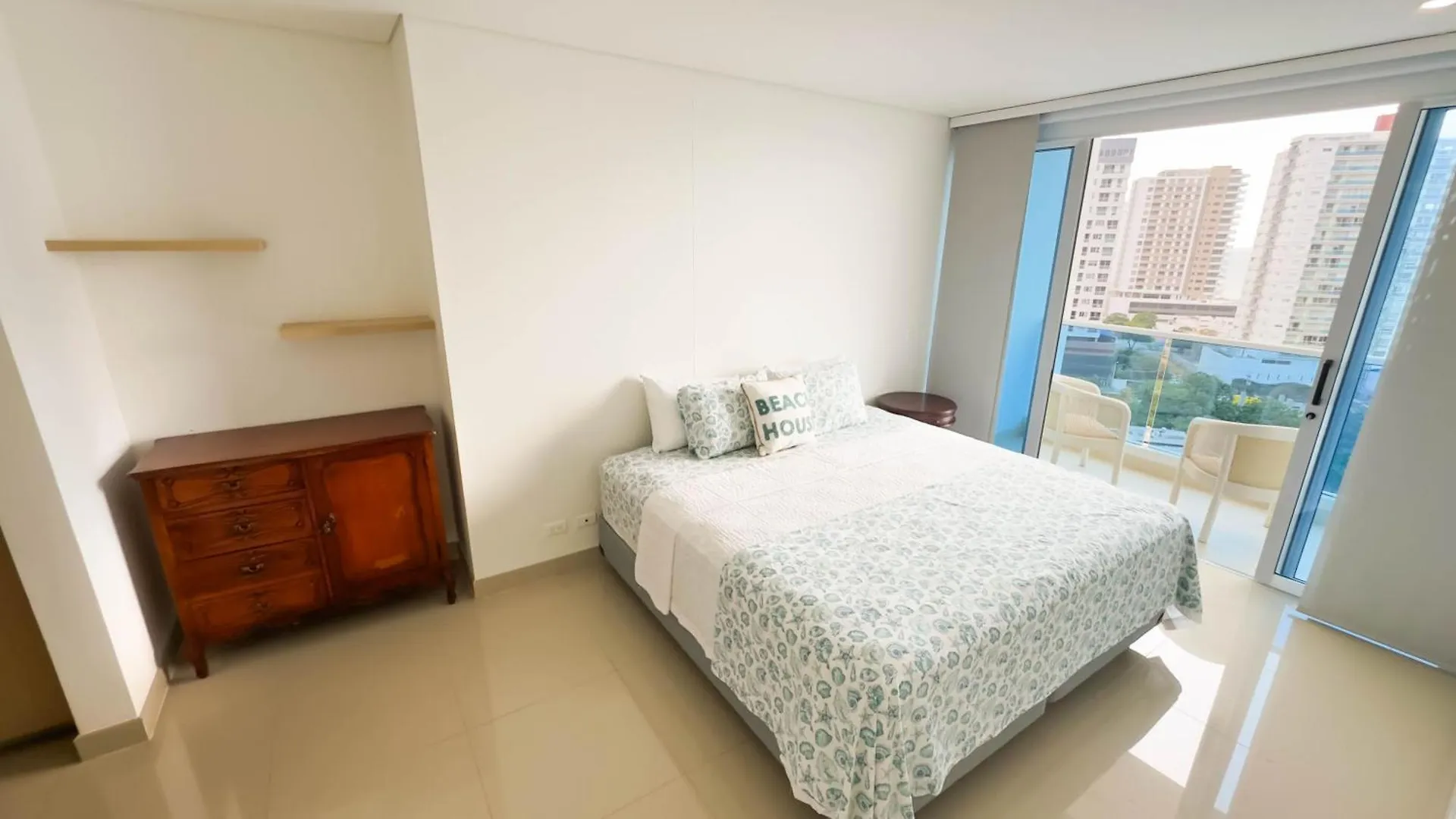 Apartamentos Luxury Frente Al Mar - Ar Rentals Gaira Colombia