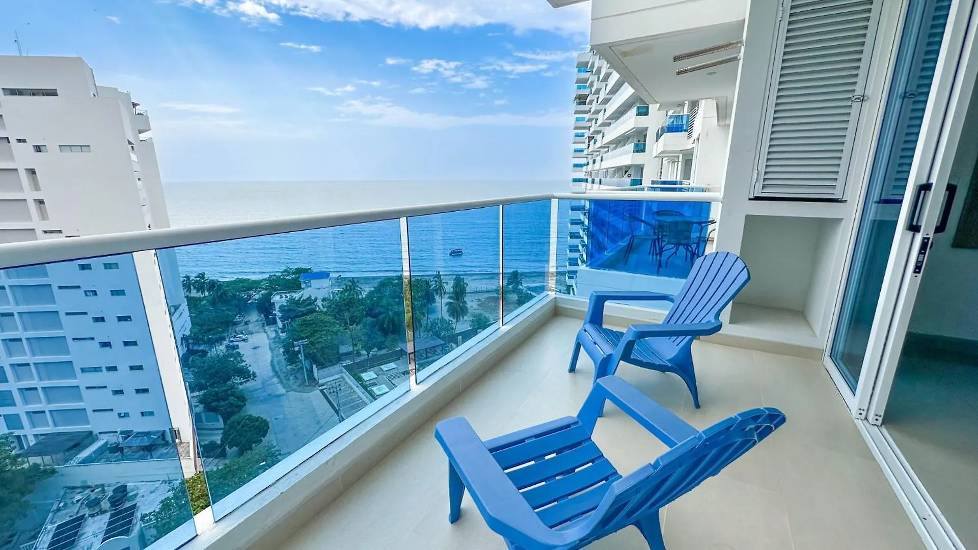 Apartamentos Luxury Frente Al Mar - Ar Rentals Gaira 0*,