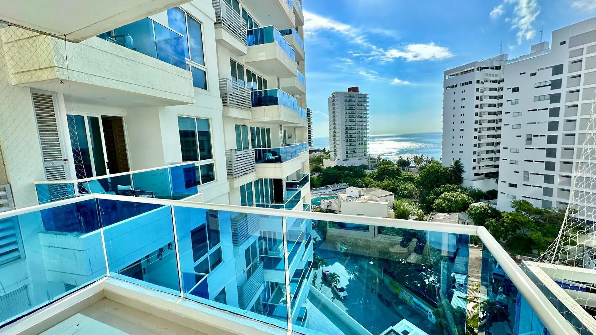 Apartment Apartamentos Luxury Frente Al Mar - Ar Rentals Gaira